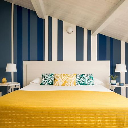 Civico 64 Bed & Breakfast In Mansarda Palmi Exterior foto