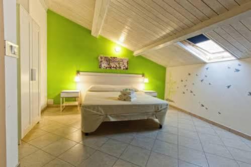 Civico 64 Bed & Breakfast In Mansarda Palmi Exterior foto